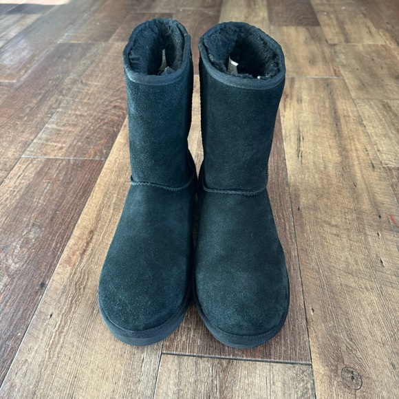 Koolaburra by Ugg Classic short boots black suede size 10 - Picture 10 of 12